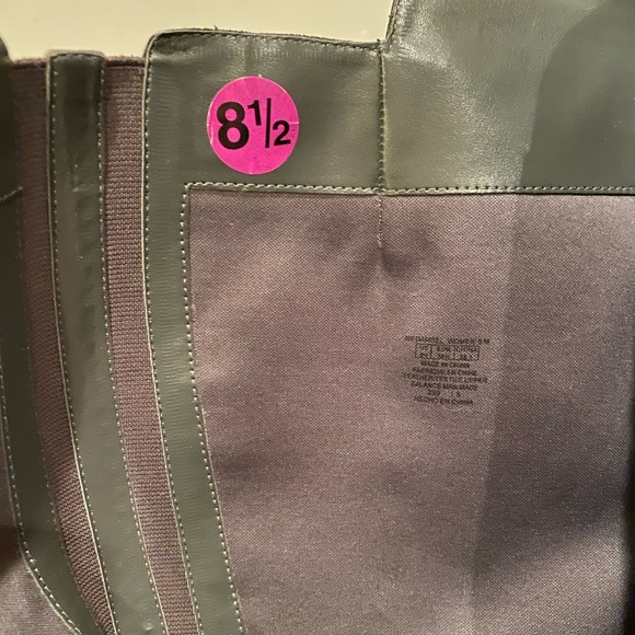 EUC Marc Fisher Grey boots - Picture 5 of 8